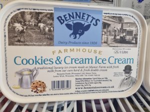 BENNETTS COOKIES & CREAM ICE CREAM