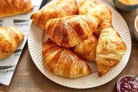 ALL BUTTER ALMOND CROISANT